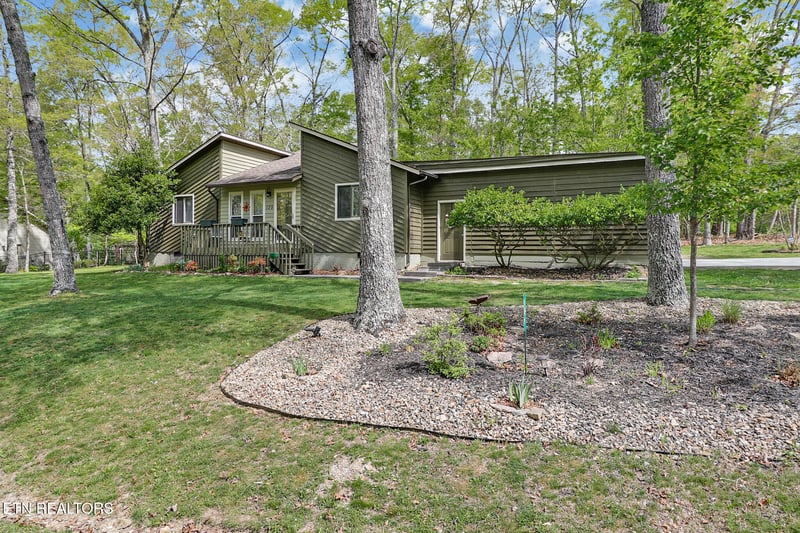 129 Norcross Rd, Crossville, TN 38558