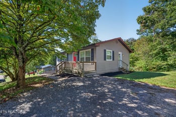 129 Pine Ridge Ln, Heiskell, TN 37754
