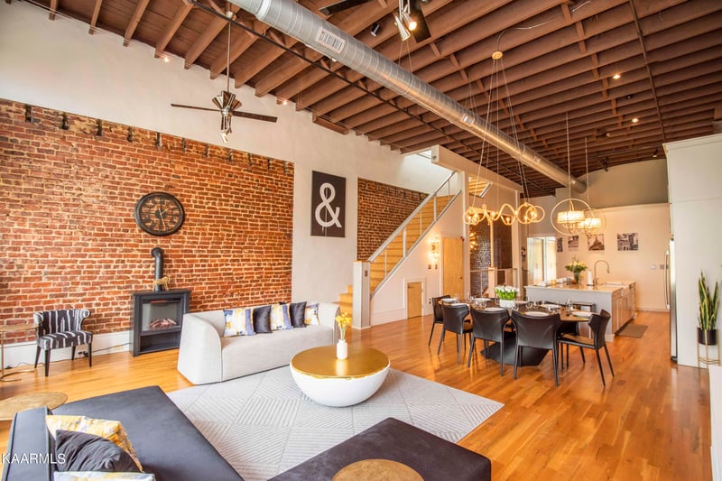 129 S Gay St #STE 301, Knoxville, TN 37902