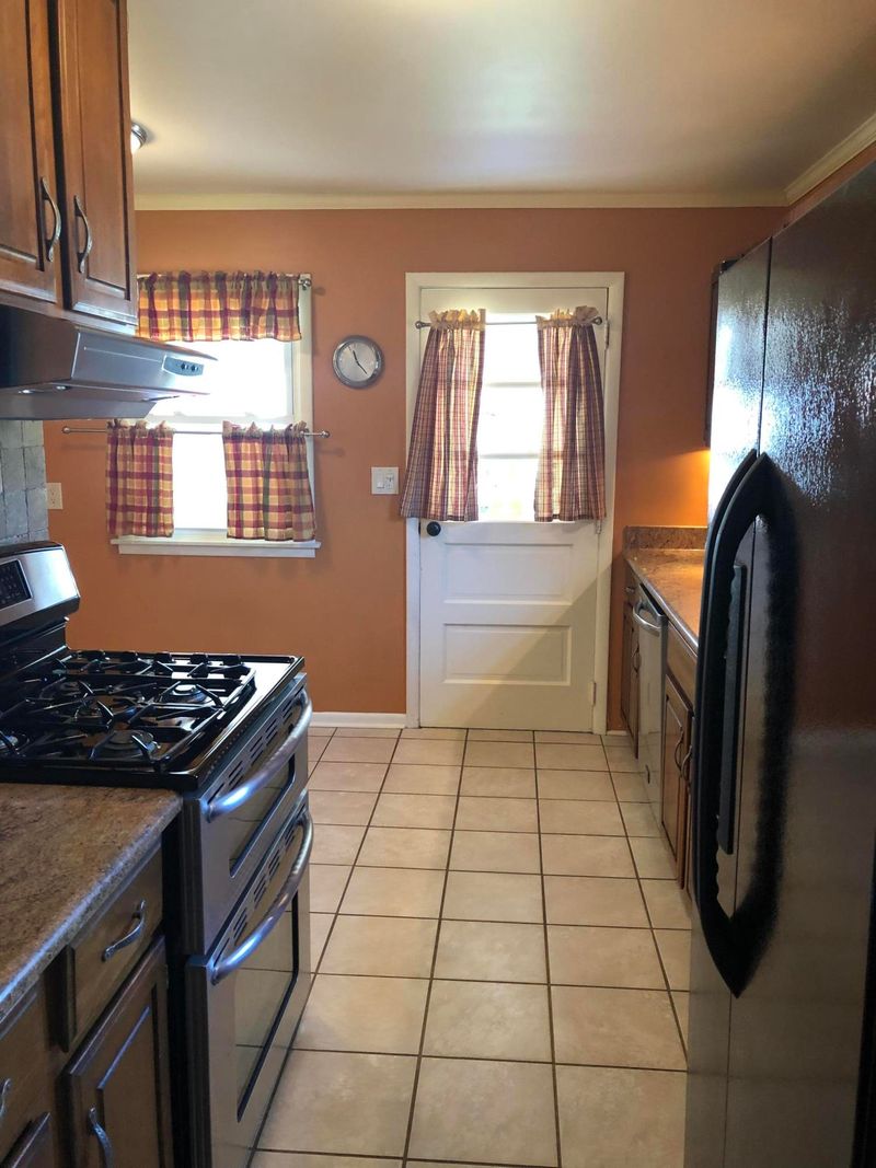 129 Sheridan Cir, Oak Ridge, TN 37830