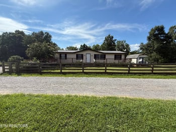 129 Stone Ridge Rd, Tellico Plains, TN 37385