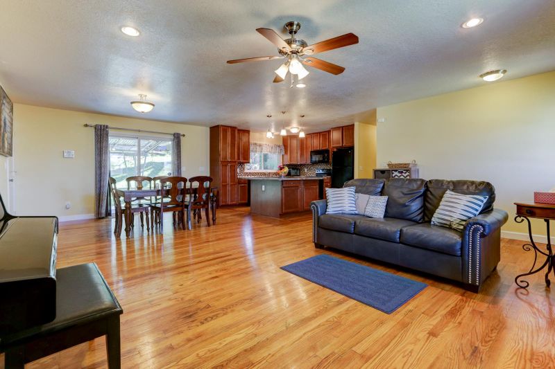 129 Westlook Cir, Oak Ridge, TN 37830