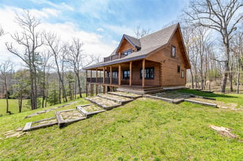 1299 Bud West Ln, Oneida, TN 37841