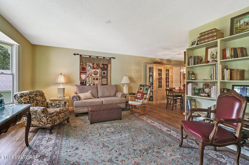 13 Dalton Ter, Crossville, TN 38558