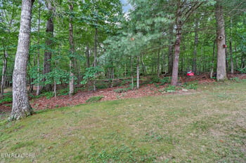 13 Dalton Ter, Crossville, TN 38558