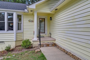 13 Dalton Ter, Crossville, TN 38558