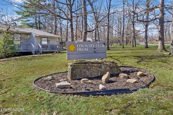 13 Eagle Ct, Crossville, TN 38558