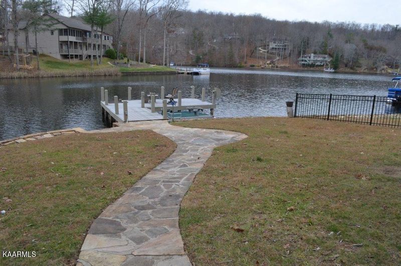 13 Hampton Point, Crossville, TN 38558