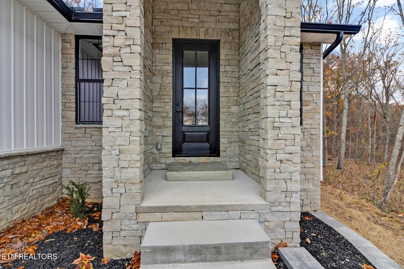 13 Norwich Ter, Fairfield Glade, TN 38558