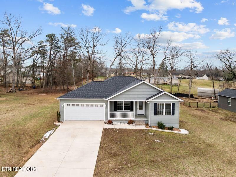13 Patrick Dr, Crossville, TN 38555