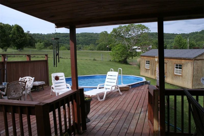 130 Adkins Tr, Winfield, TN 37892