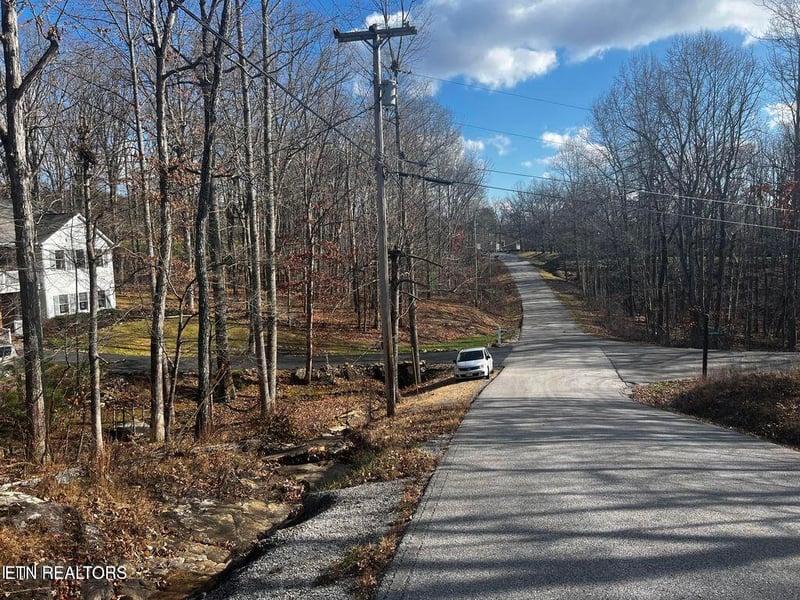 130 Baltusrol Rd, Crossville, TN 38558