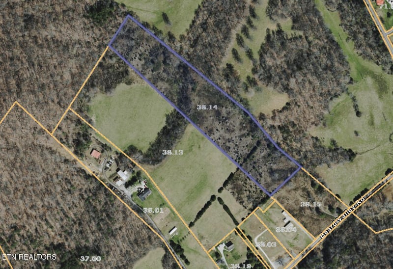 130 Beard Valley Rd, Maynardville, TN 37807