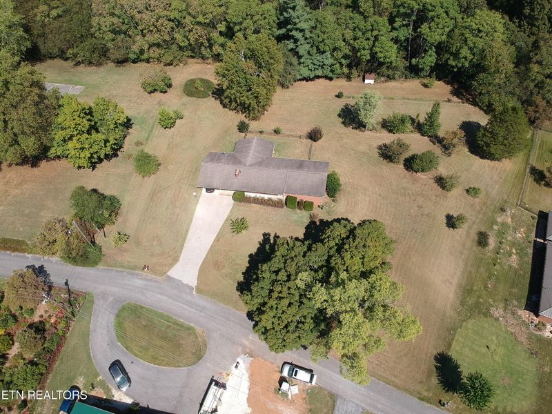 130 Carter Dr, Loudon, TN 37774