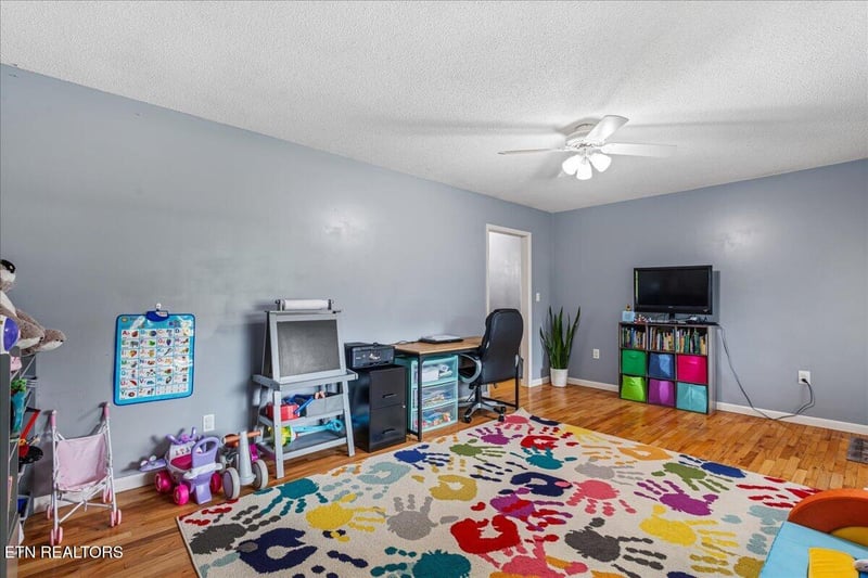 130 County Road 858, Etowah, TN 37331