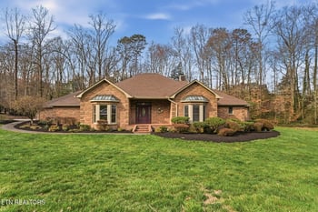 130 Danbury Dr, Oak Ridge, TN 37830