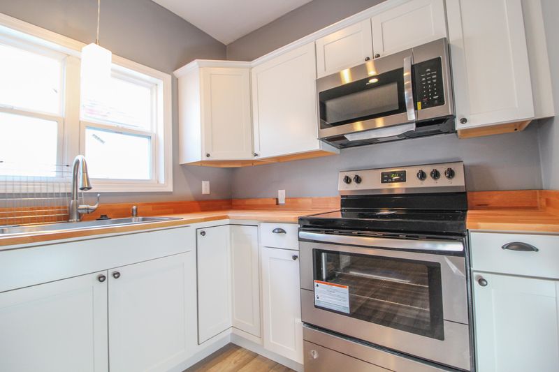 130 E Oldham Ave, Knoxville, TN 37917