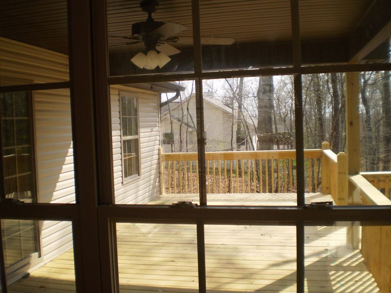 130 Exeter Dr, Crossville, TN 38558