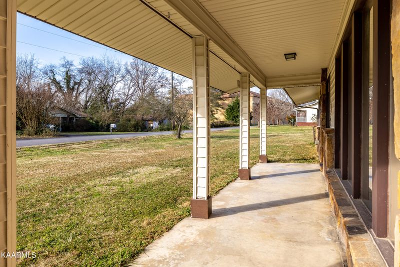 130 Fox Rd, Sevierville, TN 37862