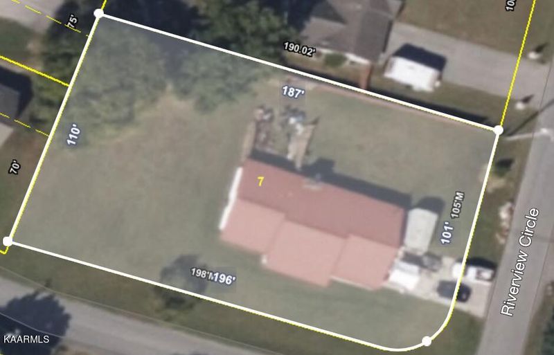130 Fox Rd, Sevierville, TN 37862