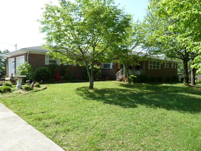 130 Gardner Ln, Powell, TN 37849