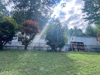 130 Gentry Ln, Luttrell, TN 37779