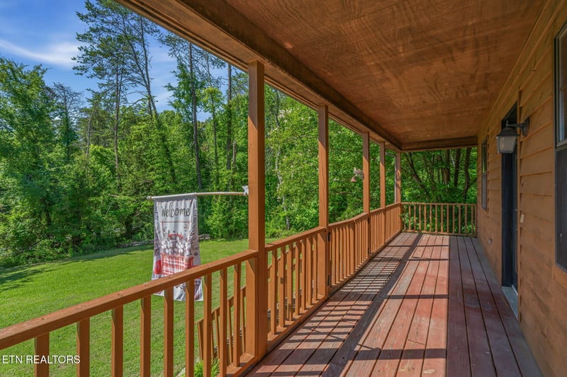 130 Guyton Dr, Maynardville, TN 37807
