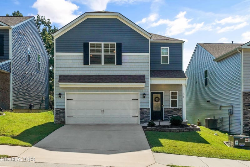 130 Harbour Pointe Ln, Oak Ridge, TN 37830