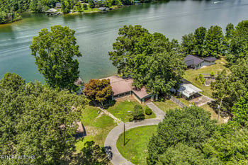 130 Hickory Ln, Kingston, TN 37763