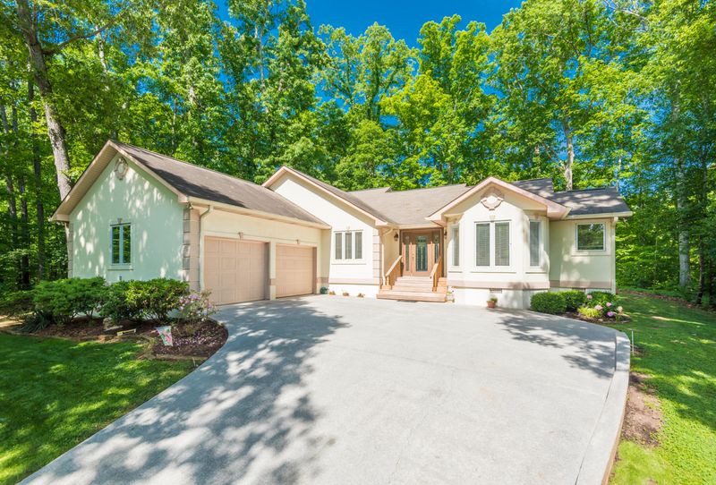 130 Inata Cir, Loudon, TN 37774