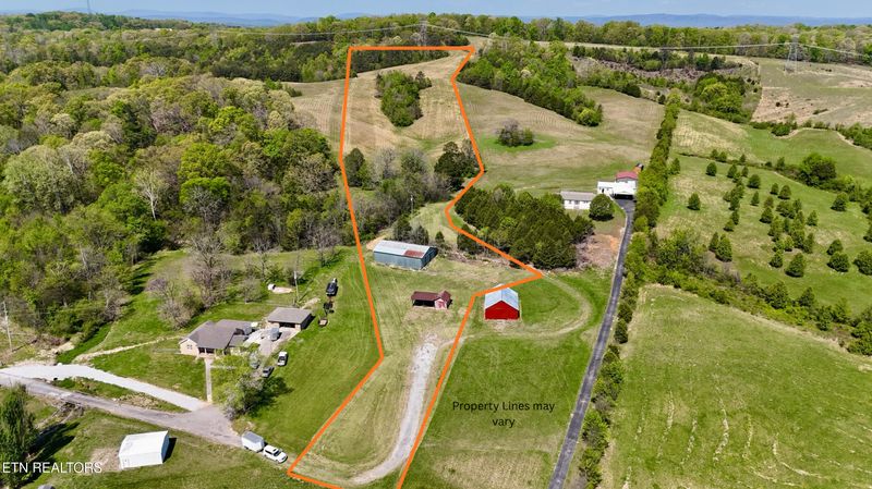 130 Mans Hollow Rd, Kingston, TN 37763