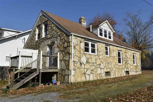130 N Jackson St, Athens, TN 37303