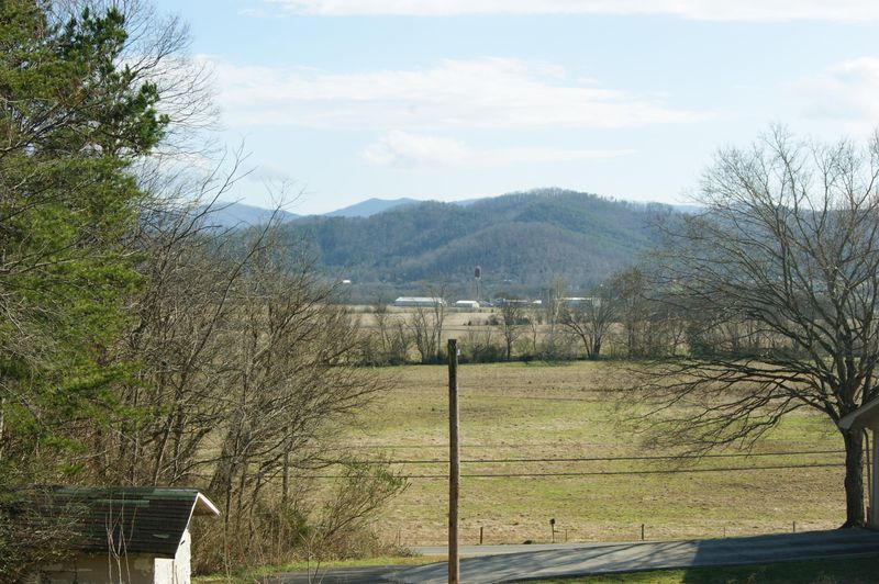 130 Plainsview, Tellico Plains, TN 37385
