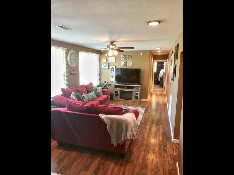 130 S Purdue Ave, Oak Ridge, TN 37830