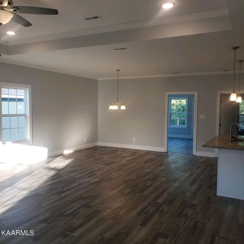130 Utsesti Way, Loudon, TN 37774