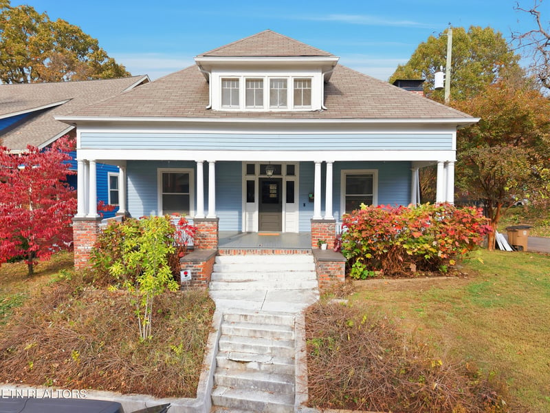 1300 Kenyon St, Knoxville, TN 37917