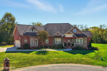 1301 Edenbridge Dr, Alcoa, TN 37701