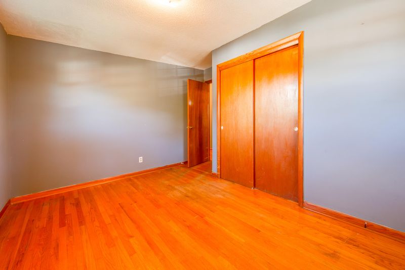1301 Hugh Dr, Morristown, TN 37813