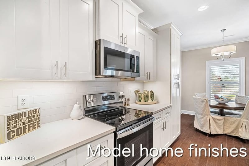 1301 Kenzi Rose Ln, Knoxville, TN 37918
