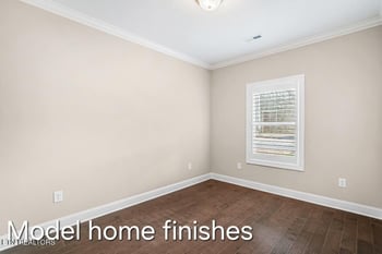 1301 Kenzi Rose Ln, Knoxville, TN 37918