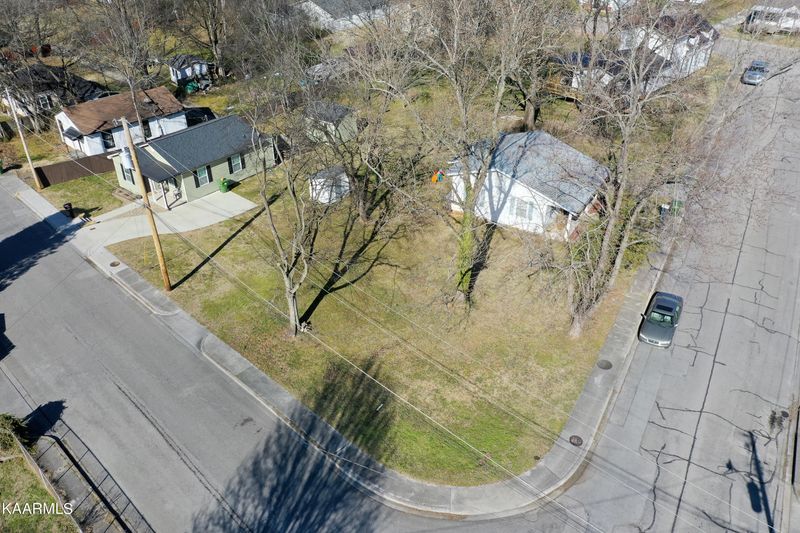 1301 Madison Ave, Maryville, TN 37804