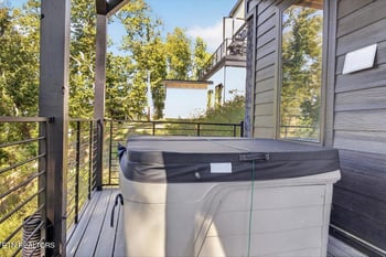 1301 Reedmont Way, Sevierville, TN 37876