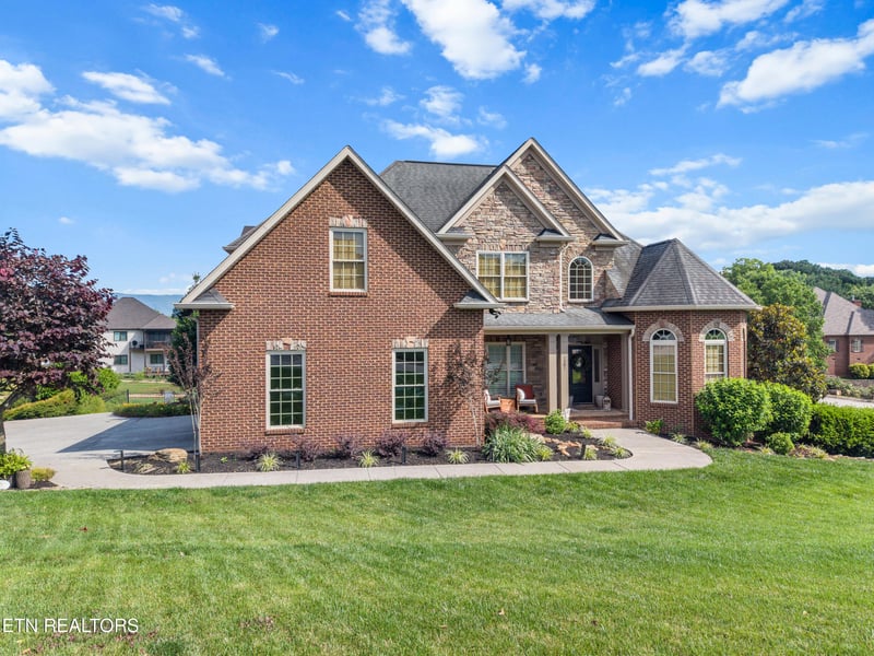 1301 Woodland Tc, Maryville, TN 37803