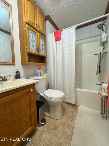 1302 Hialeah Way, Sevierville, TN 37876