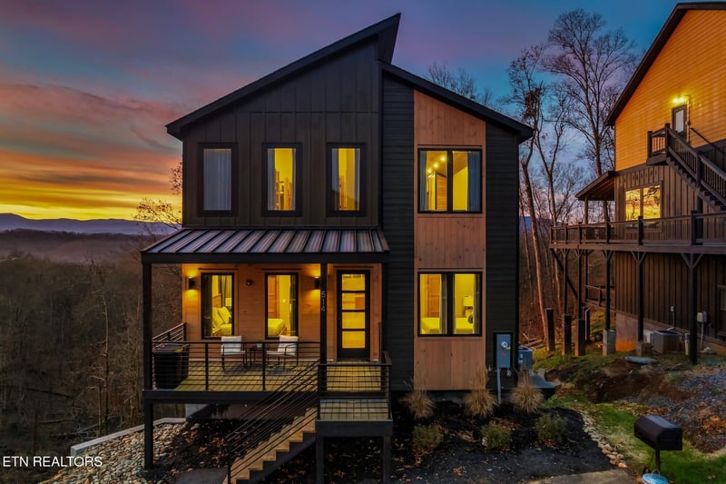 1302 Reedmont Way, Sevierville, TN 37876