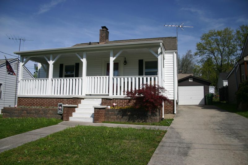 1303 Brookside Ave, Maryville, TN 37804