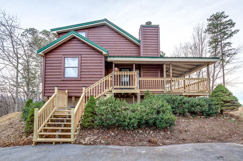 1303 Cupid Way, Sevierville, TN 37876