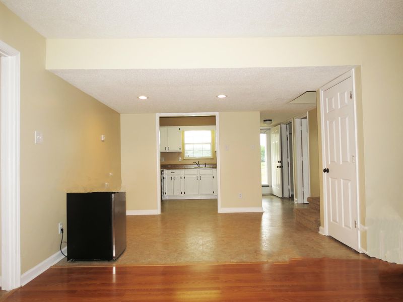 1303 Middlesettlements Rd, Maryville, TN 37801