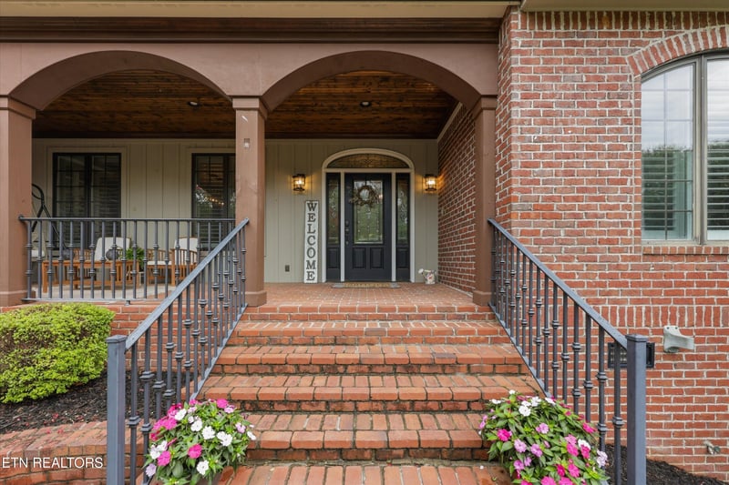 1304 Selby Ln, Knoxville, TN 37922