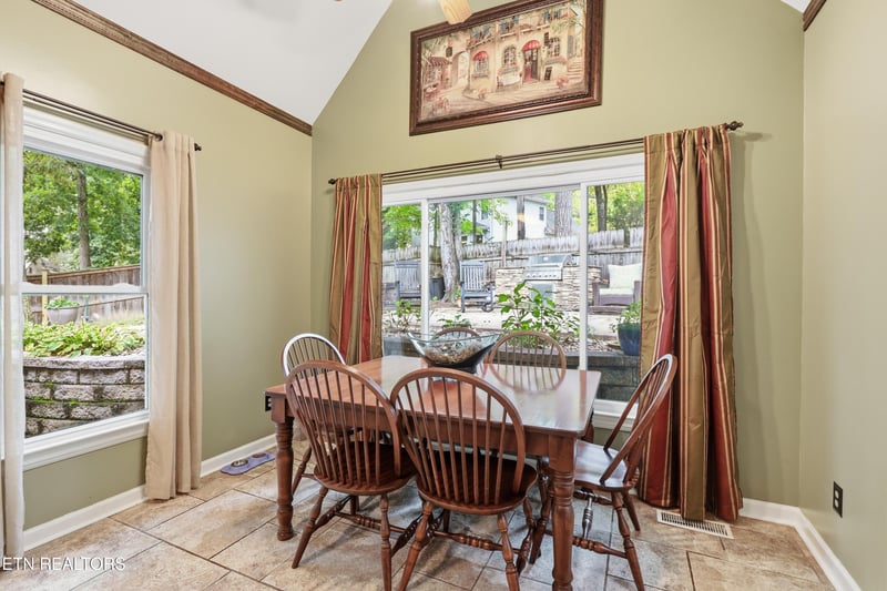 1305 Mark Joseph Ln, Knoxville, TN 37931